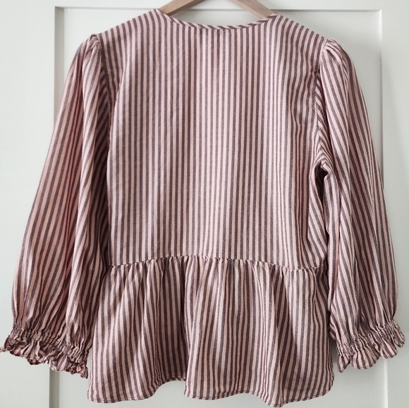 Madewell Puff Sleeve Peplum Wrap Top in Stripe Size Medium - Picture 2 of 11